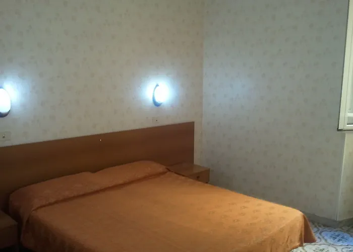 Cathrine Otel