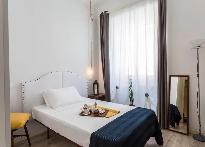 Cathrine Otel 2*